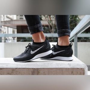 NIKE Mariah Flyknit Sneakers